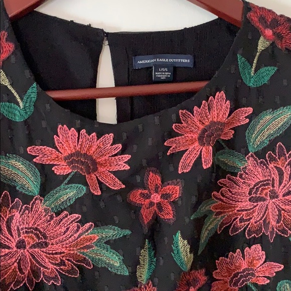 AEO floral Blouse - Picture 2 of 2